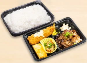 エビフライ・しょうが焼弁当 850円（税込）